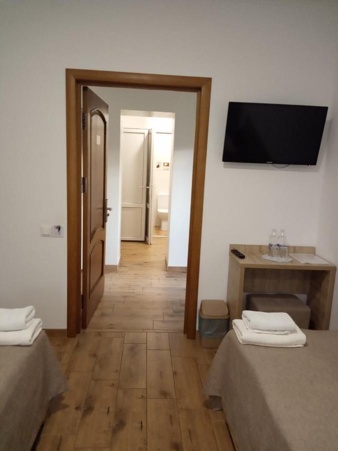 Hotel Bonus Κολομία Εξωτερικό φωτογραφία